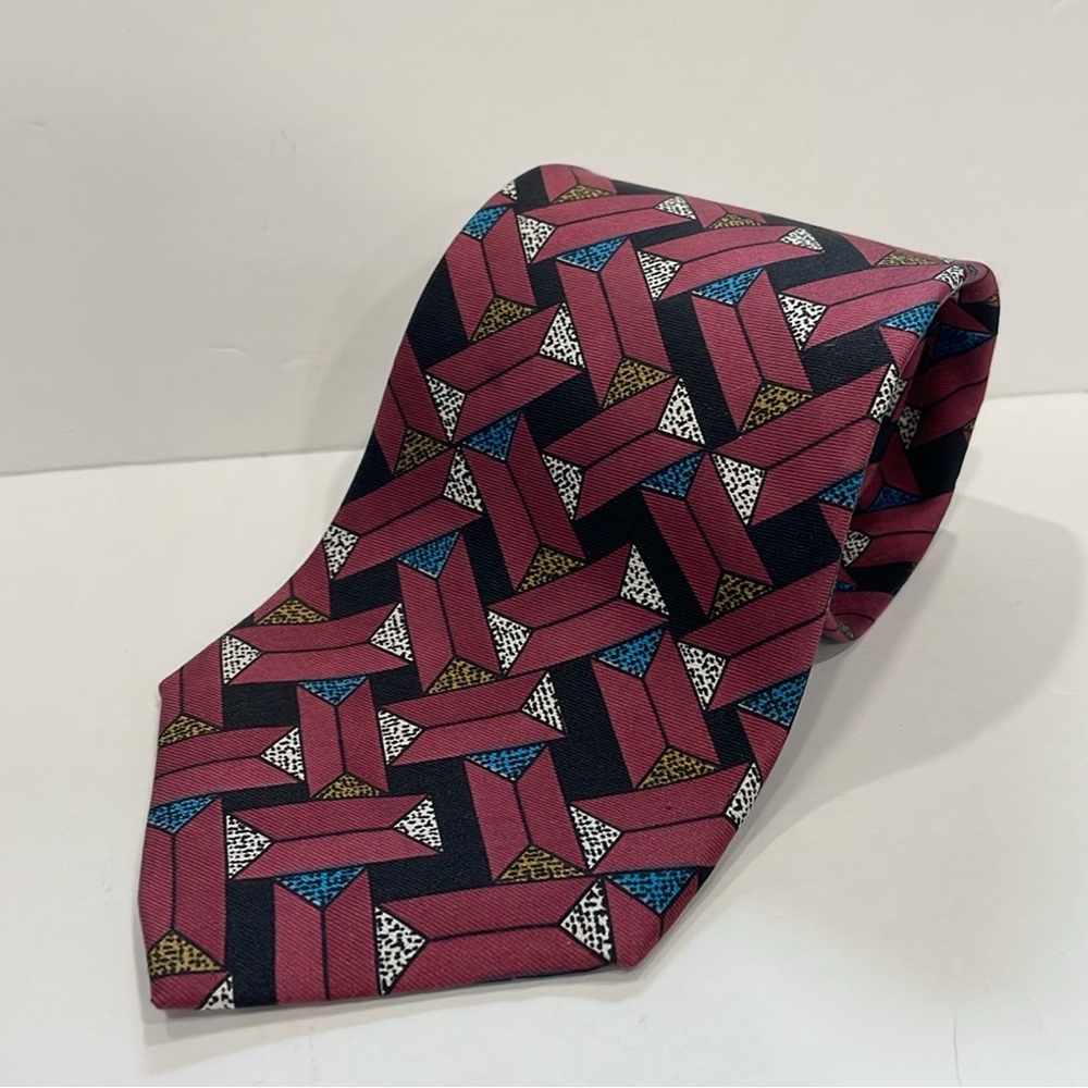 Don Loper Beverly Hills Men’s Italian Silk‎ Tie Geometric 57 Inches